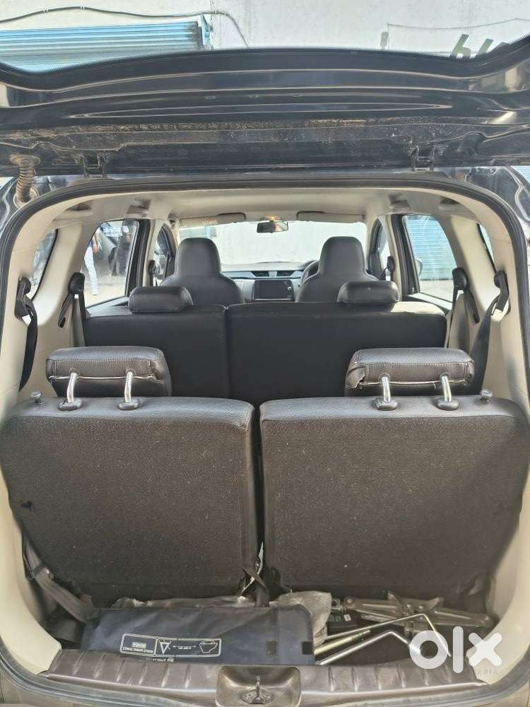 Renault Triber Rxt, 2022, Petrol