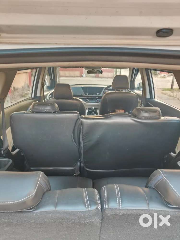 Kia Carens 1.4 Prestige 7 Str, 2023, Petrol