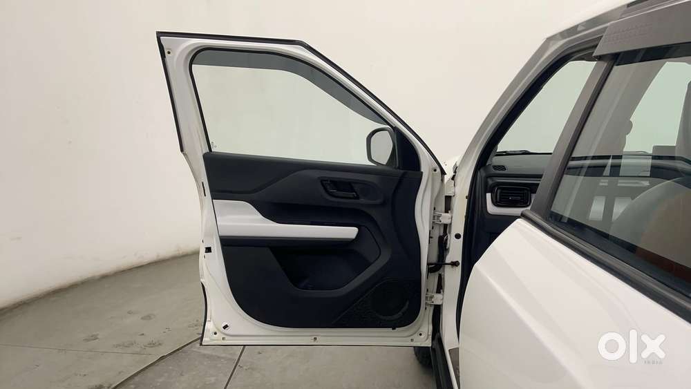 Tata Punch Pure, 2023, Petrol
