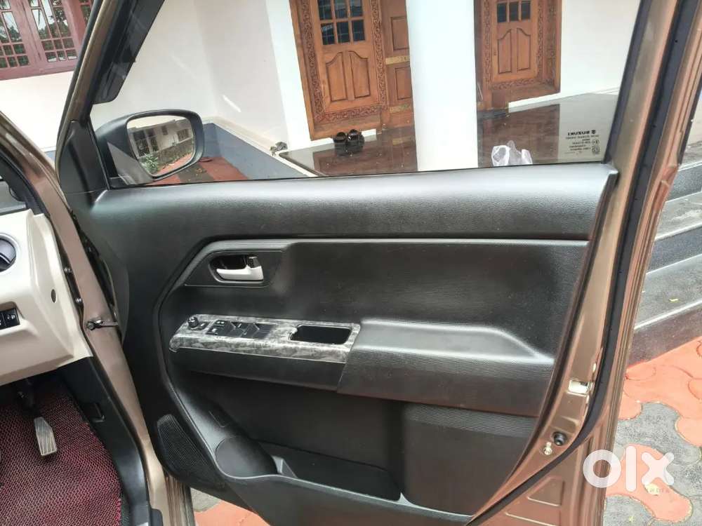 Wagonr  1.2l Nutmug Brown Manual