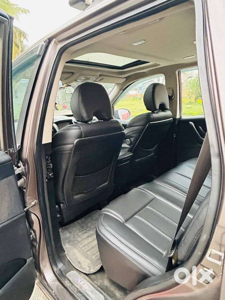 Mahindra Xuv500 2.2 W10, 2017, Diesel
