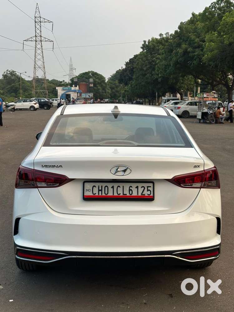 Hyundai Verna 1.5 Sx Diesel Mt, 2022, Diesel