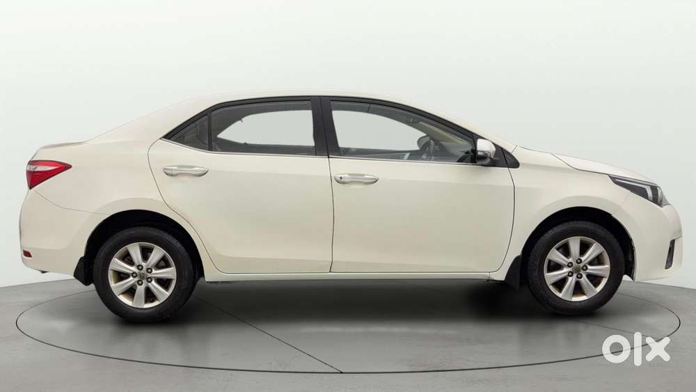 Toyota Corolla Altis 2013-2017 G Mt, 2015, Petrol