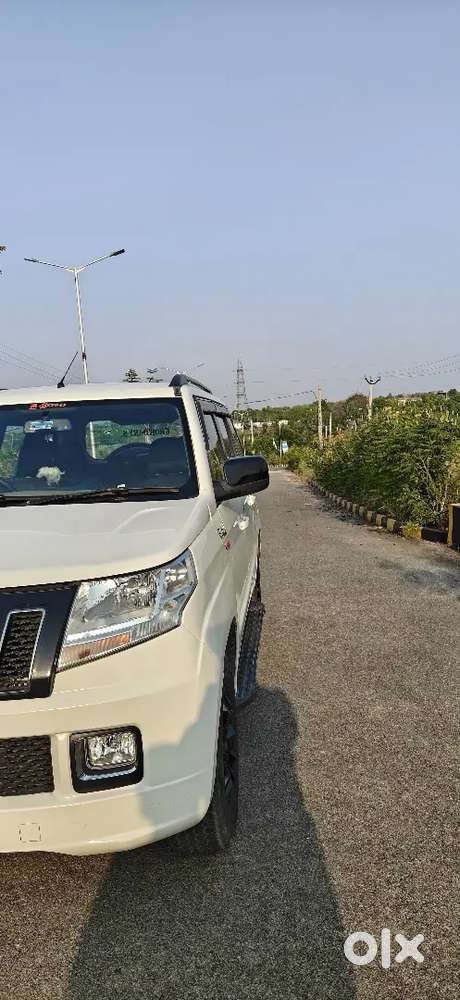 Mahindra Tuv 300 2016 Diesel Good Condition
