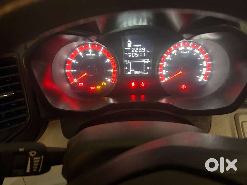 Mahindra Xuv300 2022 Car