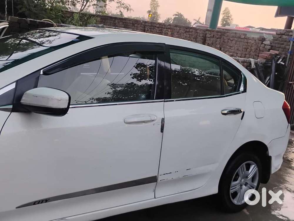 Honda City 2012 Cng & Hybrids Well Maintained