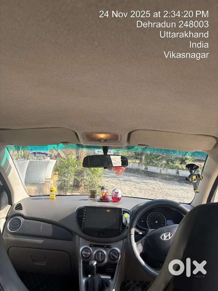 Hyundai I10 2012 Petrol 70000 Km Driven