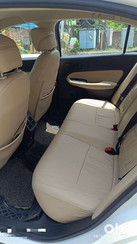 Honda City 1.5 V 5th Gen I-vtec Mt, 2022, Petrol