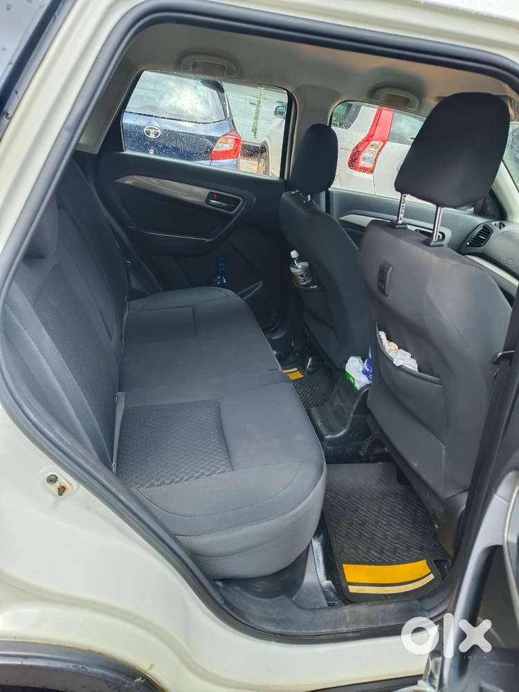 Maruti Suzuki Vitara Brezza Zxi+ Amt, 2018, Petrol
