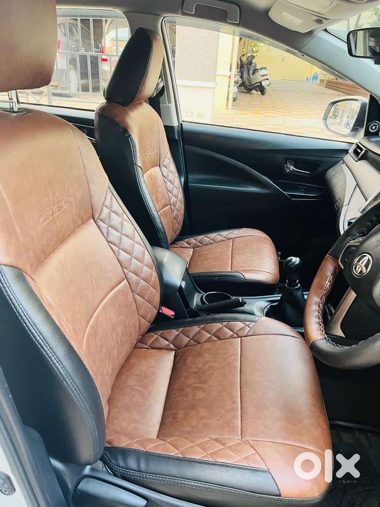 Toyota Innova Crysta 2.4 G Mt 8s, 2018, Diesel
