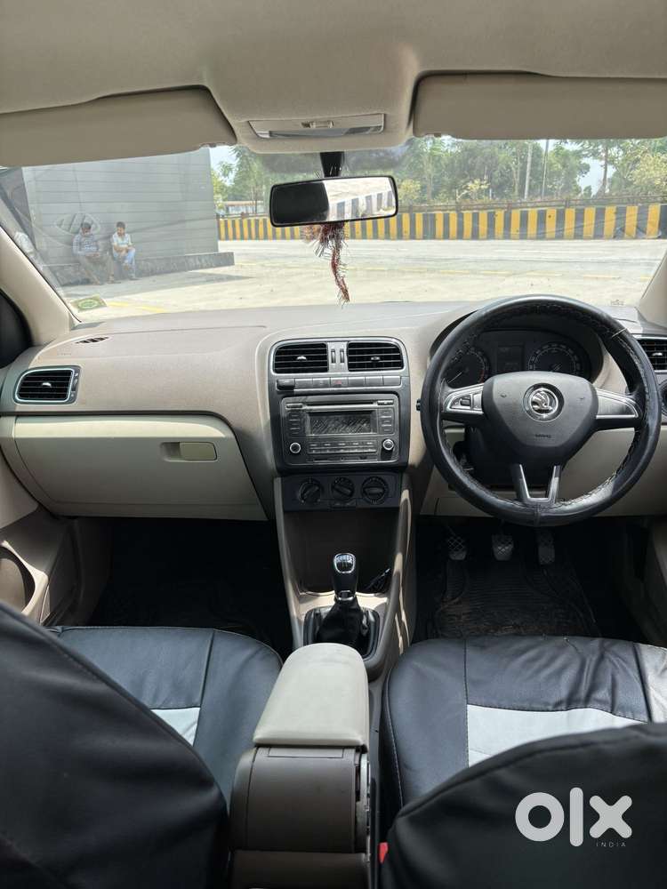 Skoda Rapid 1.5 Tdi Ambition With Alloy Wheel, 2015, Diesel