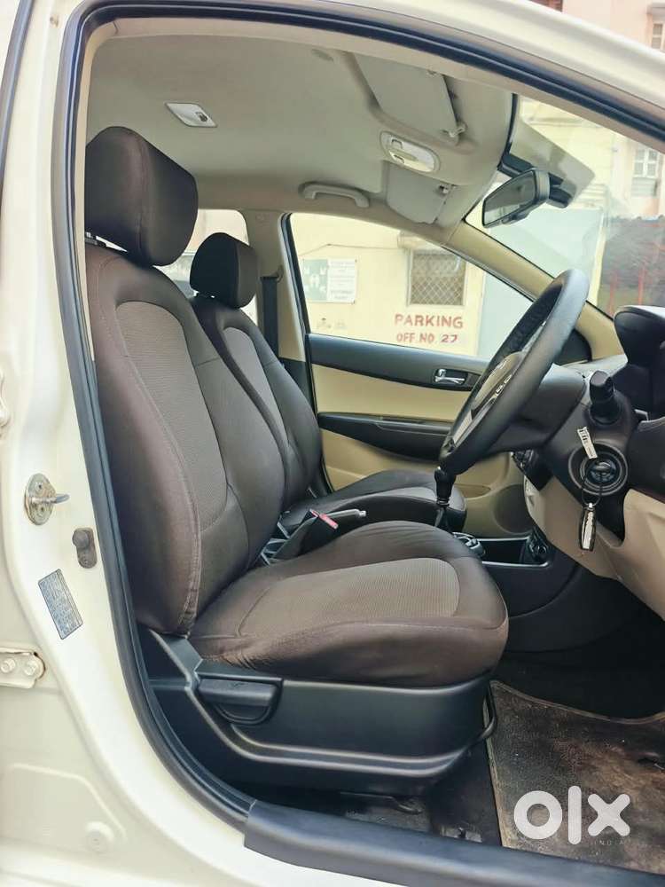 Hyundai I20 Sportz 1.2 Bs-iv, 2013, Petrol