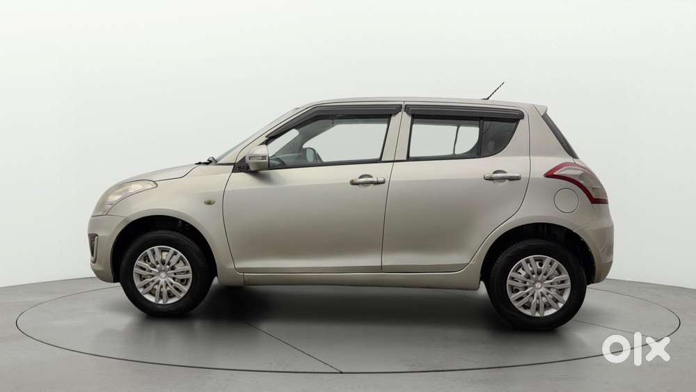 Maruti Suzuki Swift 1.2 Lxi (o), 2016, Petrol