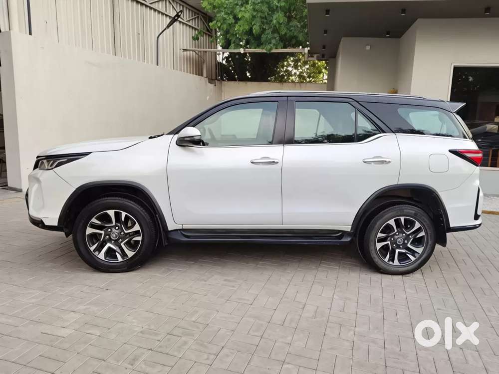 Toyota Fortuner Legender, 2023, Diesel