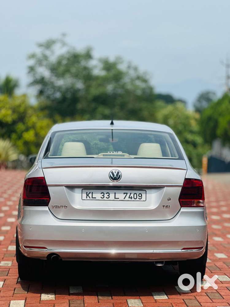 Volkswagen Vento 1.2 Tsi Highline At, 2019, Petrol
