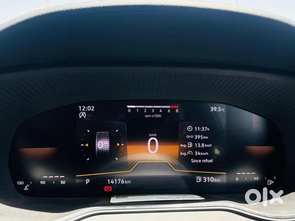 Skoda Kushaq 2025 Petrol 14300 Km Driven