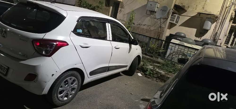 Hyundai Grand I10 2015 November White