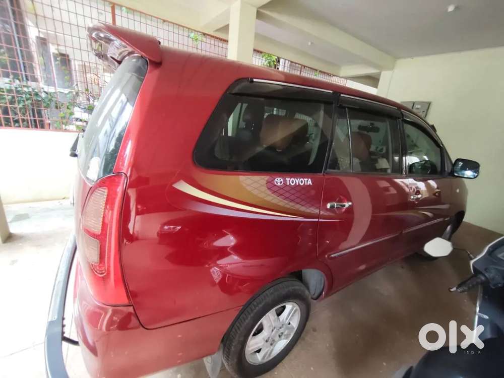 Toyota Innova 2008 Diesel 163000 Km Driven Well Maintained