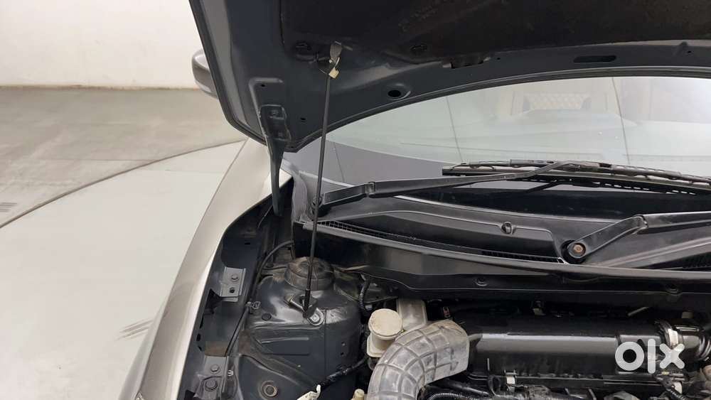 Maruti Suzuki Dzire 1.2 Zxi, 2022, Petrol