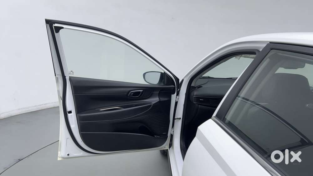 Hyundai New I20 1.0 Asta (o) Turbo Dct, 2022, Petrol