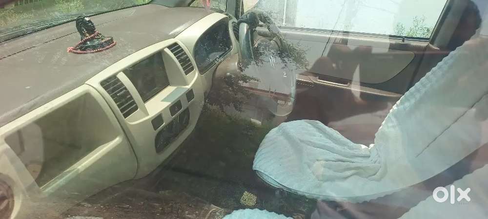 Maruti Suzuki Zen Estilo Lxi 2011 Green Cng