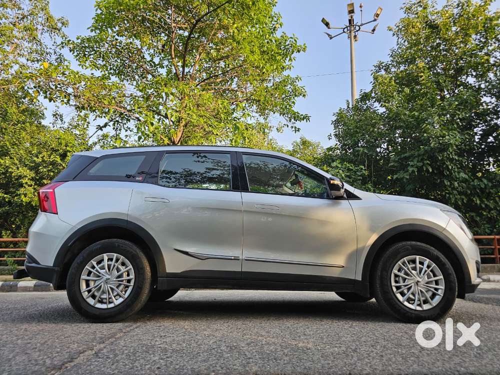 Mahindra Xuv700 2.2 Ax 3 Diesel At 5 Str, 2022, Diesel