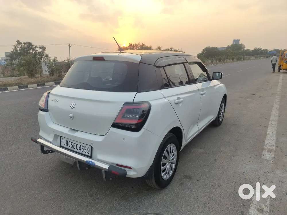 Brand New Condition Swift 5300km Run Only Best Price Ever