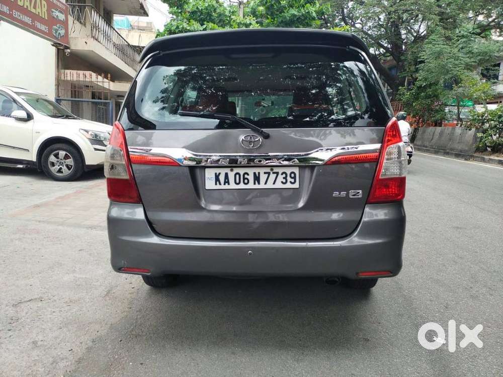 Toyota Innova 2.5 Z Diesel 7 Seater Bs Iv, 2014, Diesel