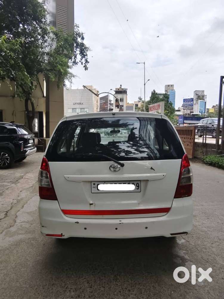 Toyota Innova 2.5 G (diesel) 7 Seater Bs Iv, 2013, Diesel
