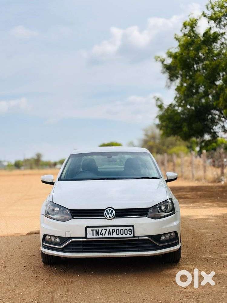 Volkswagen Ameo 1.5 Tdi Highline At 16 Alloy, 2018, Diesel
