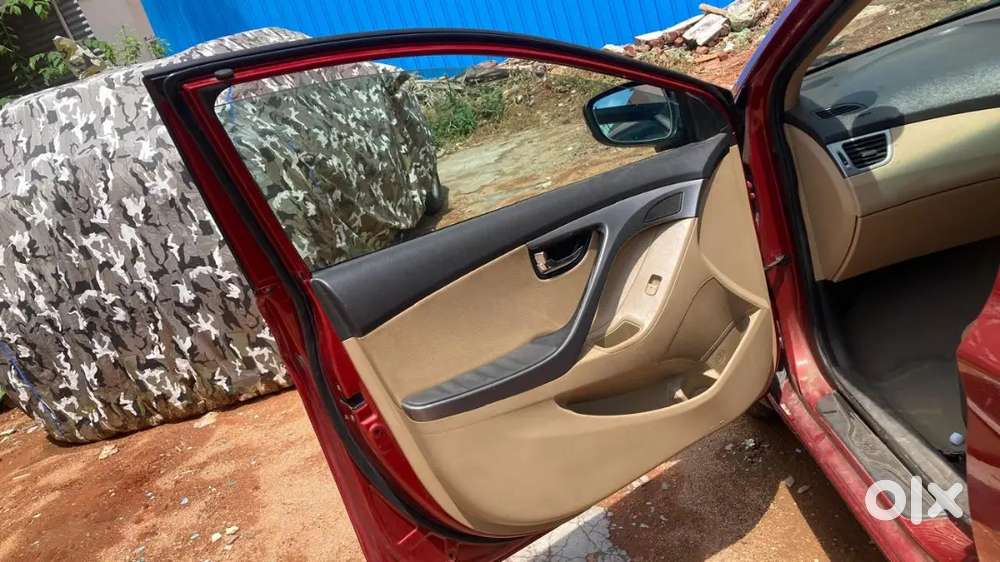Hyundai Neo Elantra Crdi Sx 1.6 At Diesel 2014