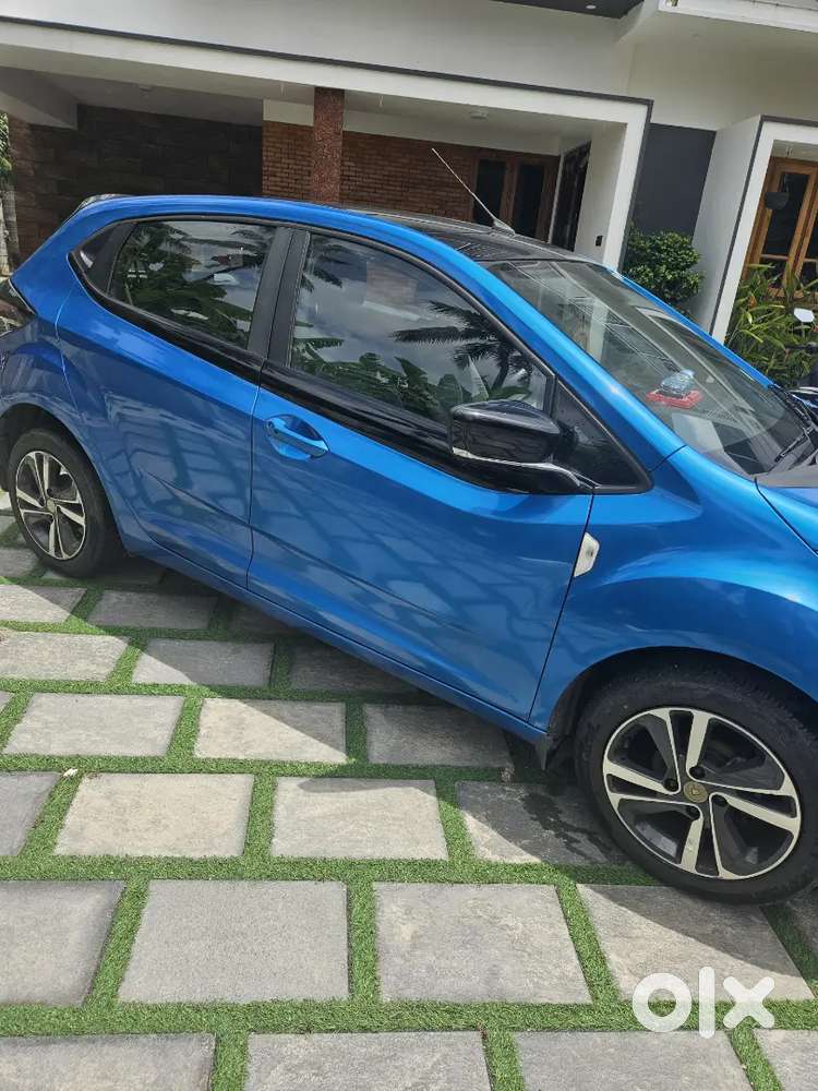 Tata Altroz Xz 1.2 Petrol 2021  Only 15k Km  Excellent Condition