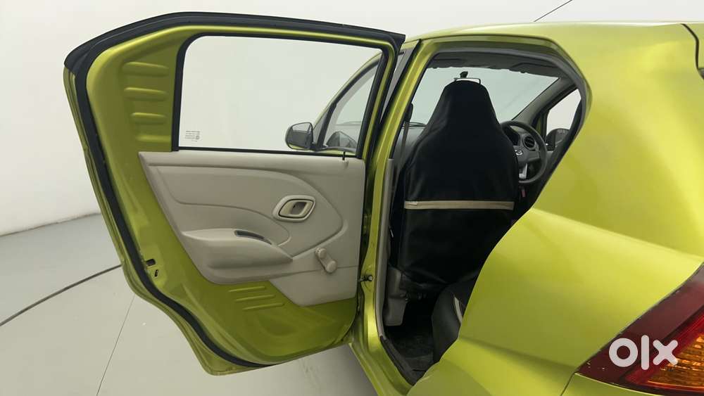 Datsun Redigo T Option, 2016, Petrol