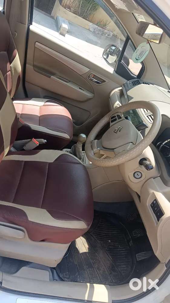 Maruti Suzuki Ertiga 2015 Diesel 95000 Km Driven