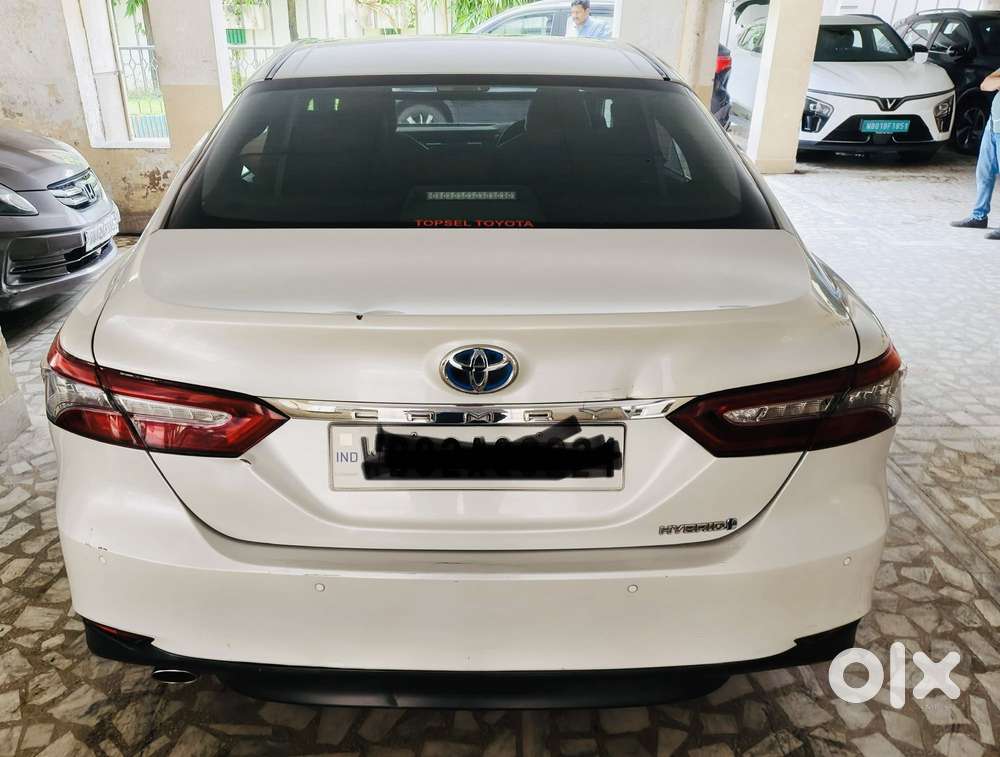 Toyota Camry Hybrid, 2024, Petrol