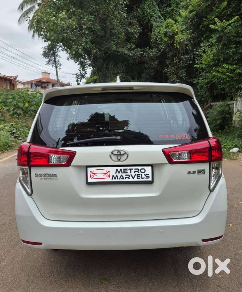 Toyota Innova Crysta 2.8z Automatic, 2017, Diesel