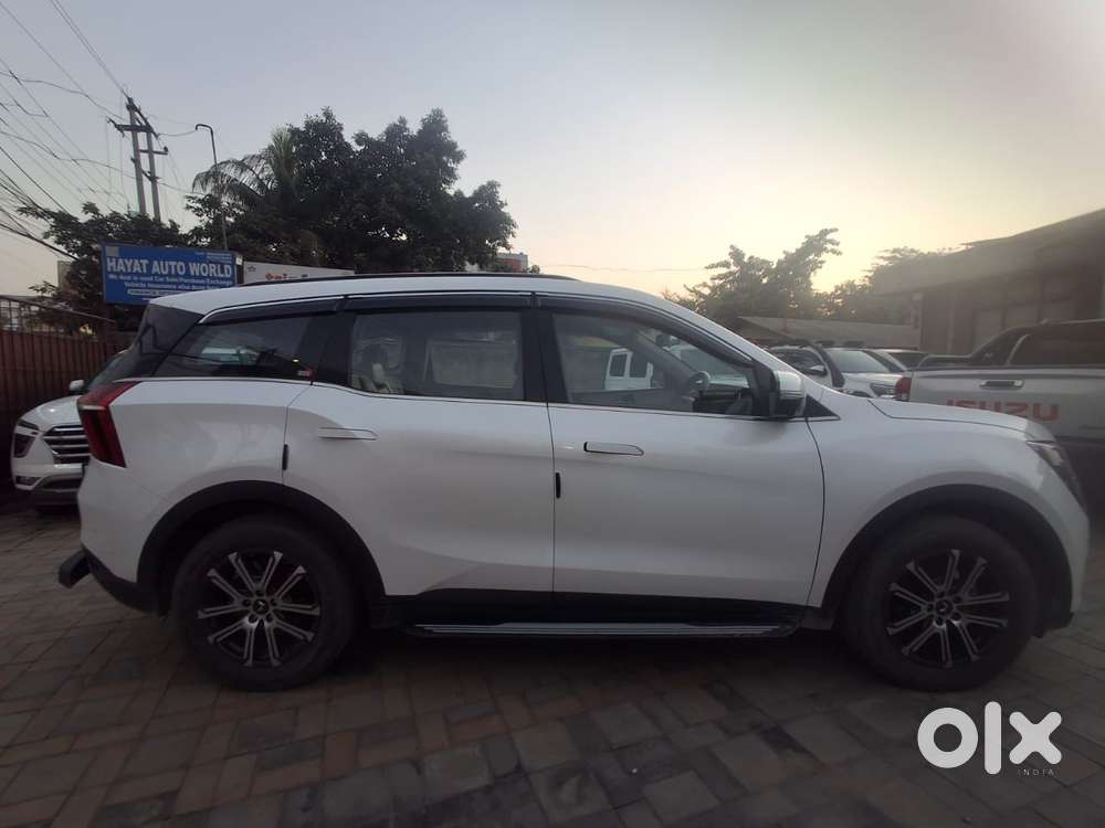 Mahindra Xuv700 2.2 Ax 7 Diesel Mt Luxury Pack Str, 2023, Diesel