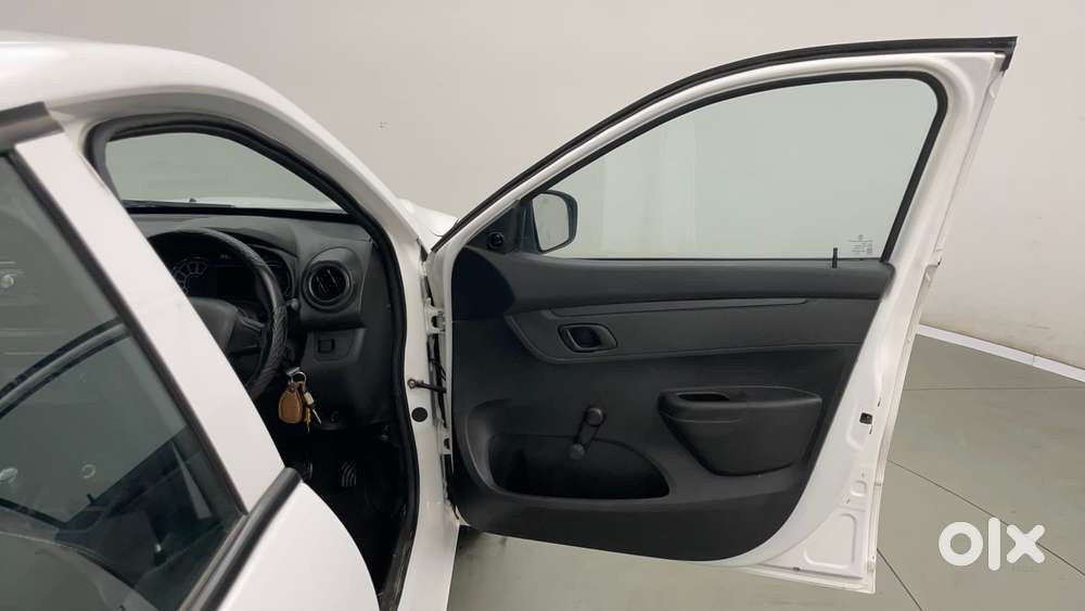 Renault Kwid Rxe 1.0, 2023, Petrol