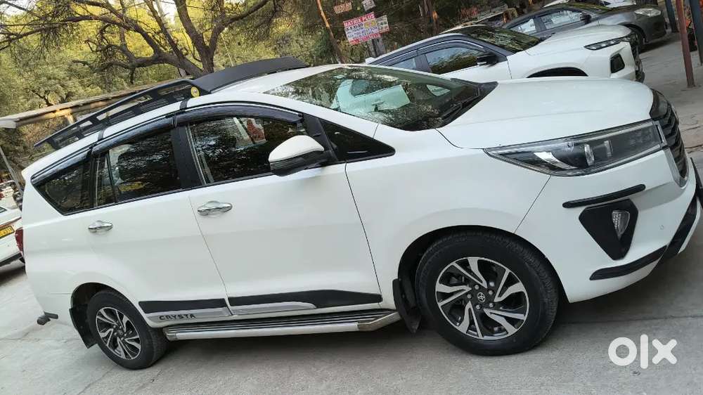 Toyota Innova Crysta 2023 Petrol 65000 Km