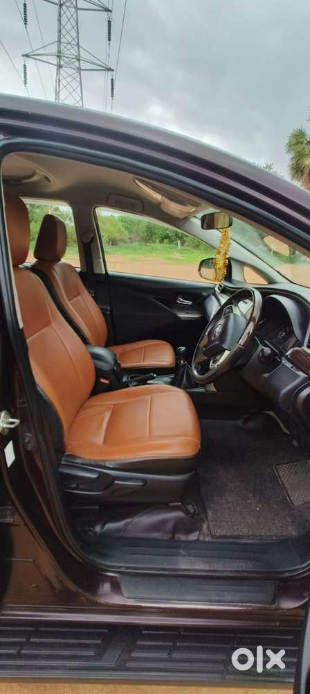 Toyota Innova 2.5 Vx 8 Seater Bs Iv, 2017, Diesel