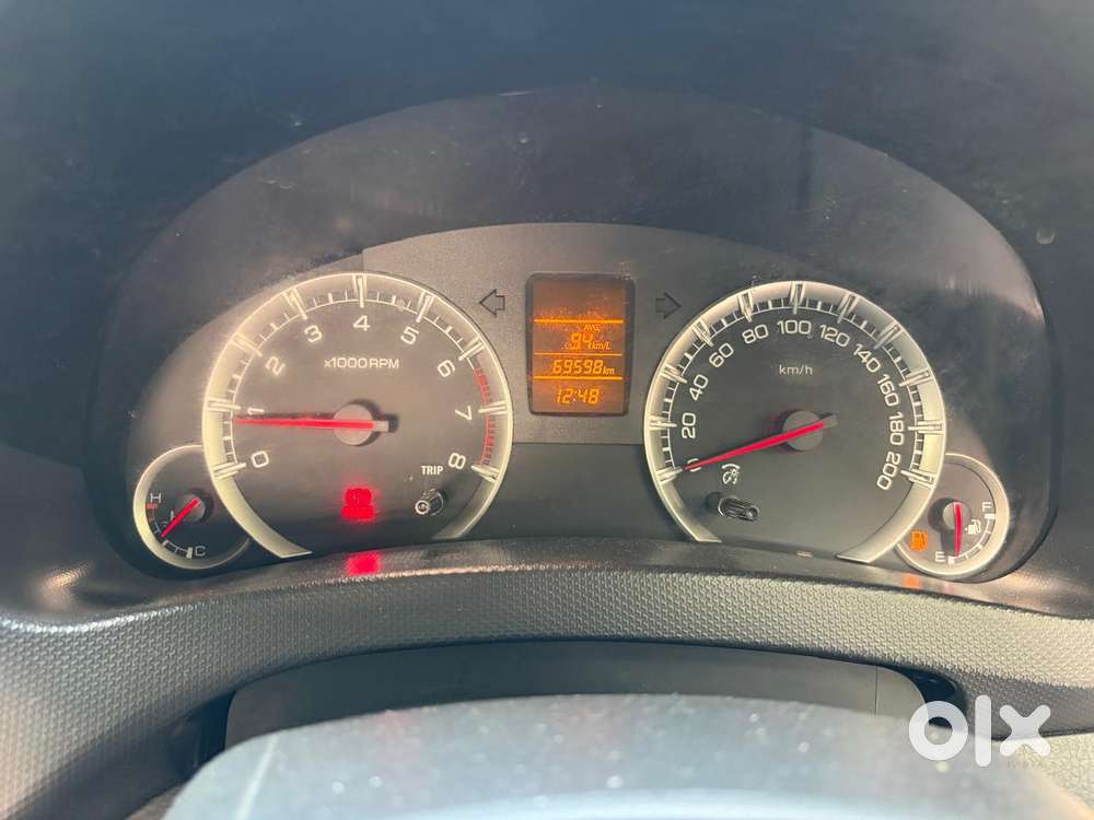 Maruti Suzuki Swift Vxi, 2017, Petrol