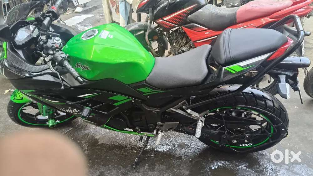 taka様　購入用ページ Kawasaki Ninja ZX 6R Price in vijaywada (November, 2025), On Road