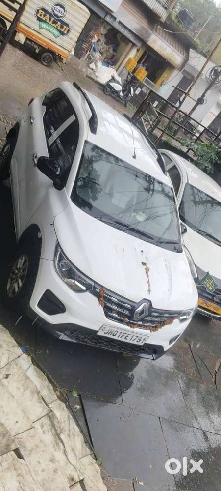 Renault Triber Authentic 2024
