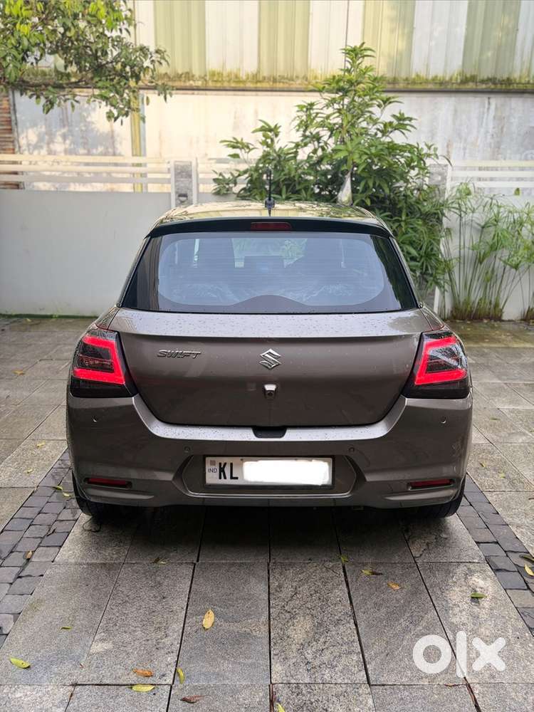 Maruti Suzuki New-gen Swift 2025-24petrol Automatic  For Sale