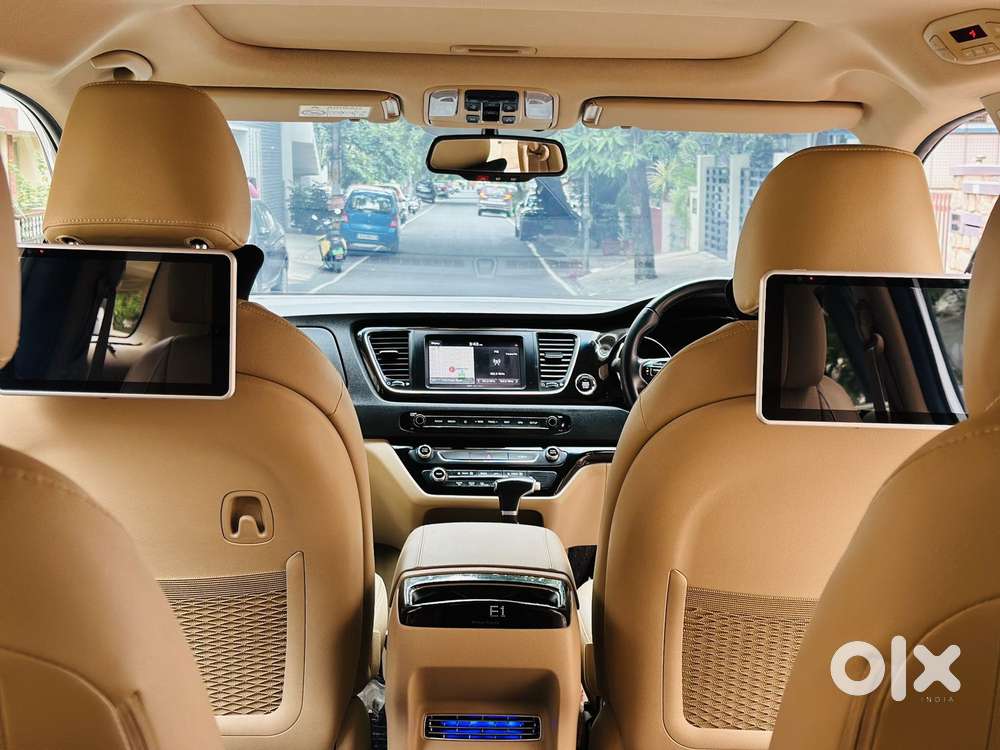 Kia Carnival Limousine Plus 7 Str, 2022, Diesel