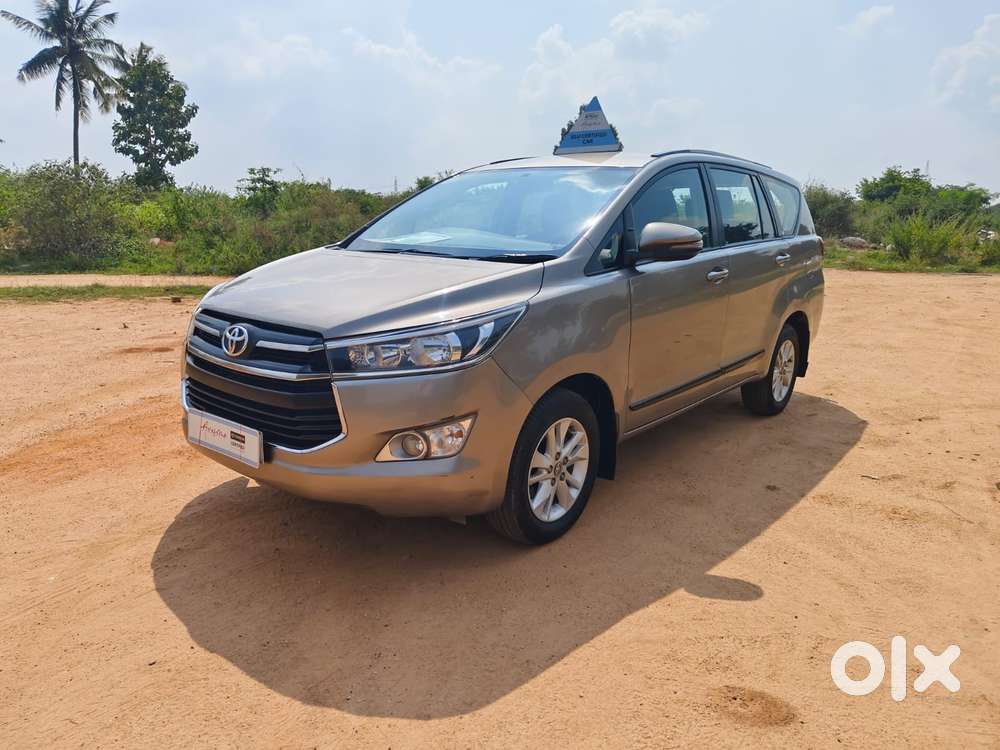 Toyota Innova Crysta 2.8 Gx At, 2017, Diesel