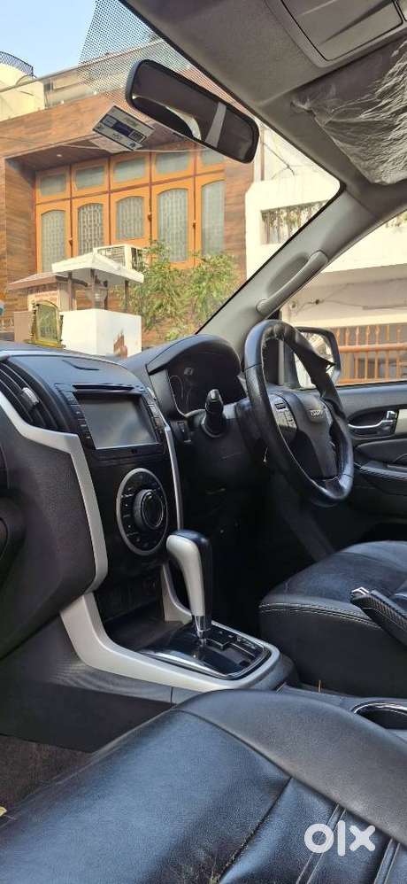 Isuzu Mu-x 4x2, 2020, Diesel