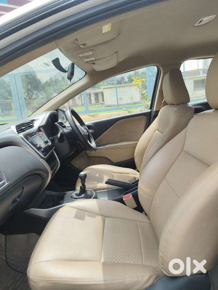Honda City V Mt Exclusive, 2015, Petrol