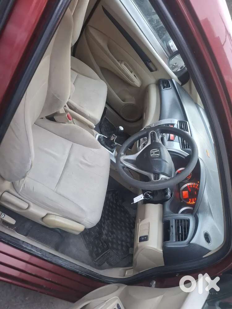 Honda City I-vtec S 2011 Model 2nd Owner