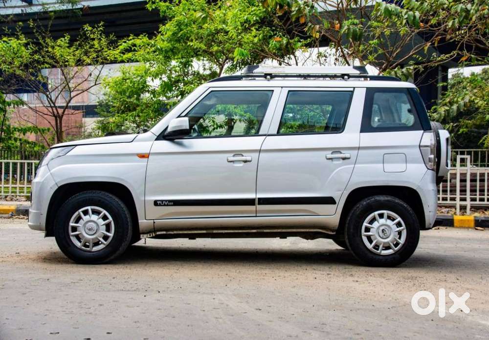 Mahindra Tuv 300 T6 Plus, 2020, Petrol